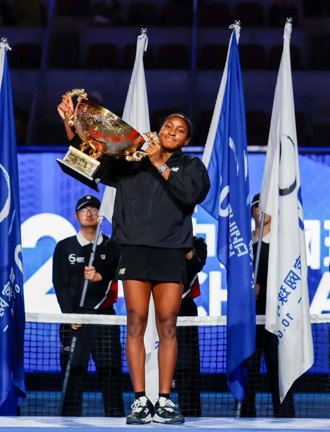 对于广大球 对于广大球