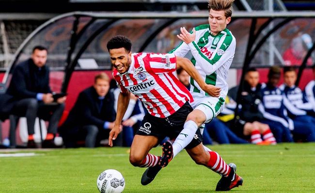 通过手递手 通过手递手